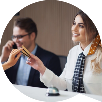 Comercialización + Dirección Comercialización + Dirección